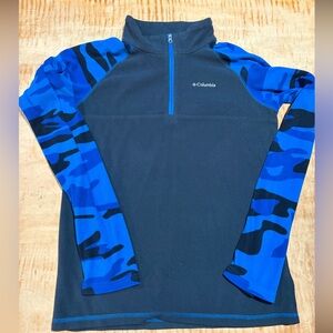 Columbia Kids Blue and Black Pullover - size boys XL (18-20)